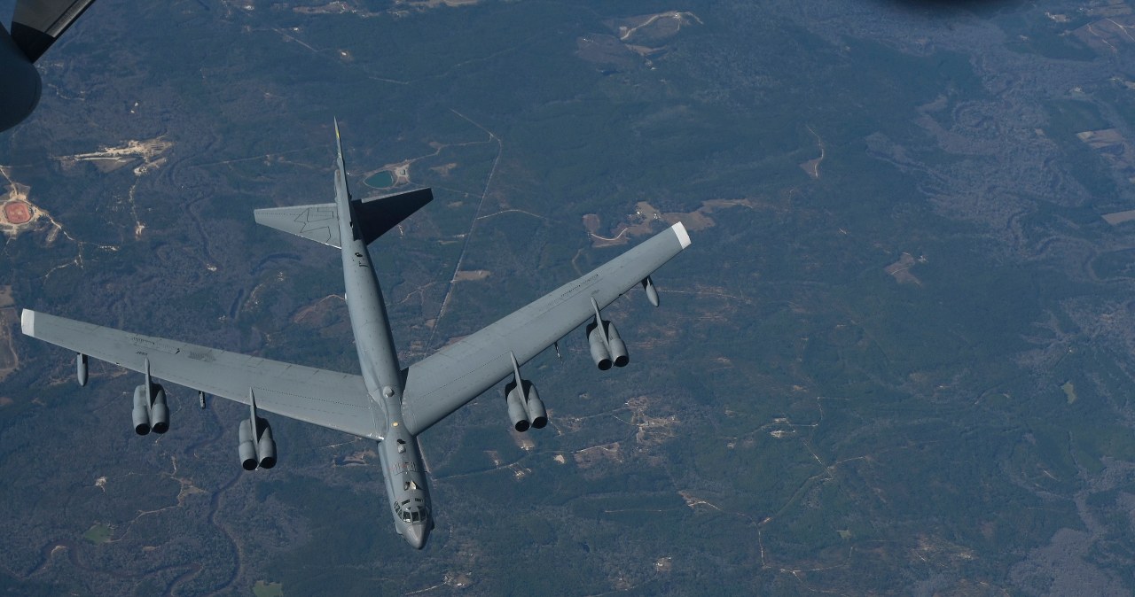 Bombowce strategiczne USA w powietrzu. Odpowiedź na działania Chin i Rosji