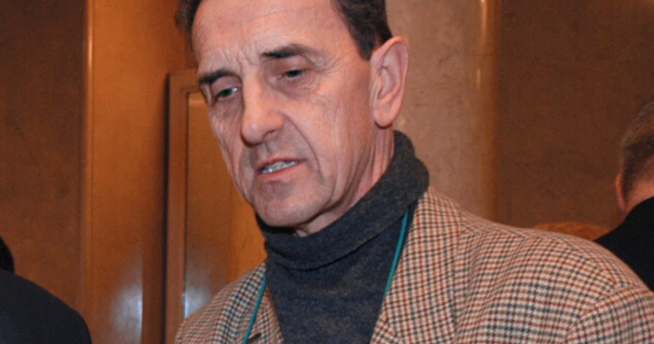 Wziął ślub w wieku 80 lat. Teraz wyznał prawdę o żonie i jej... narzeczonym