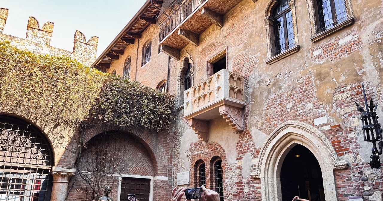 Turyści muszą zapłacić, by zobaczyć słynne miejsce. "Hańba"