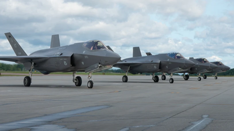 Flota nowych F-35 zmierza na Karaiby. "Najjaśniejszy sygnał ataku"