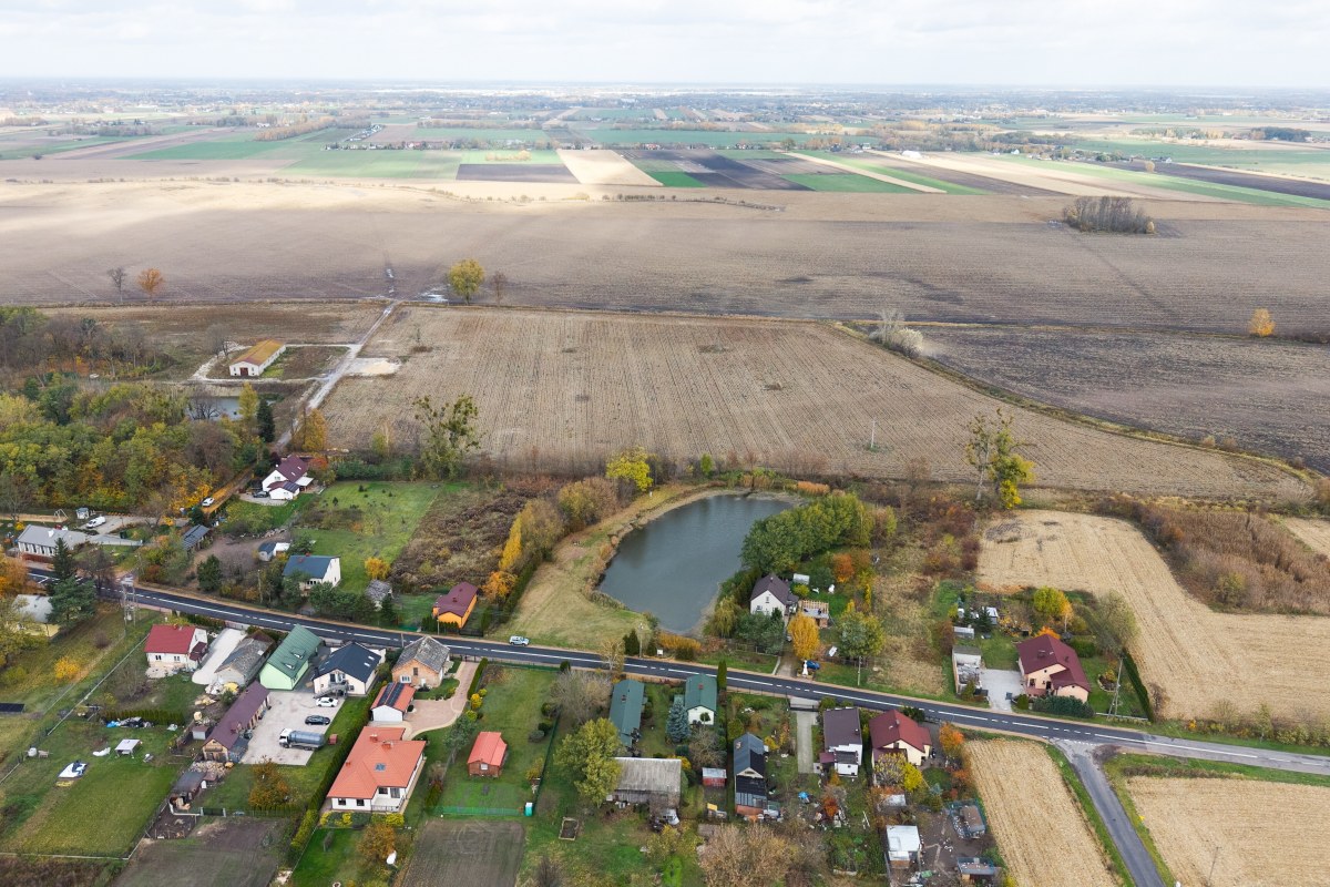 Działka w Zabłotni odkupiona. Jest kluczowa dla CPK