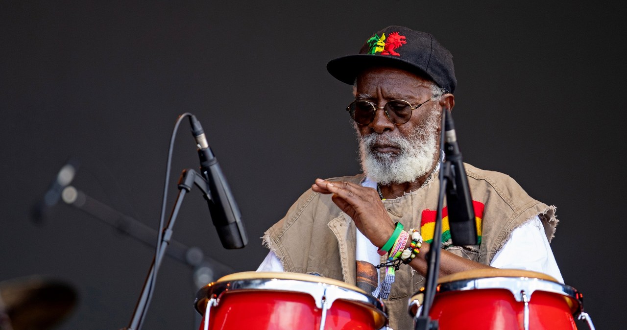 "Żadna siła nie jest silniejsza od muzyki". Ikona reggae powraca do Polski