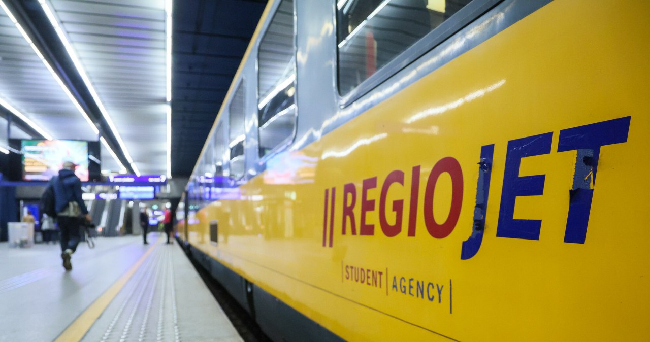 RegioJet nagle odwołał pociągi. "Nieodpowiedzialny eksperyment" na pasażerach