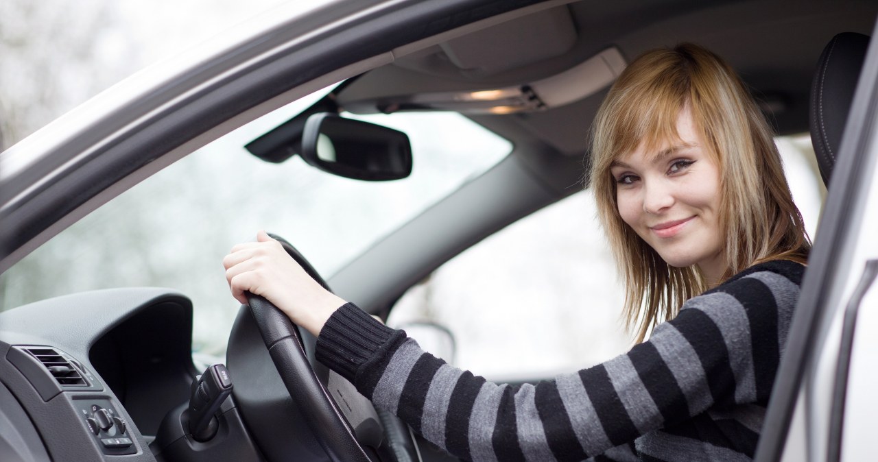 Boisz się? To pytanie słyszą najczęściej. Tak wygląda praca kobiet w taxi