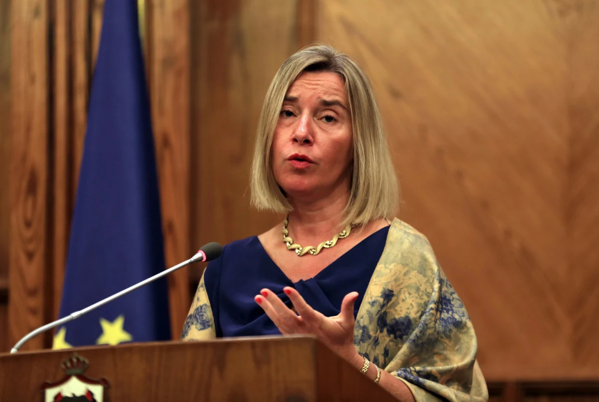 Władze Kolegium Europy zdecydowały o powołaniu na stanowisko tymczasowego rektora Polki Ewy Ośnieckiej-Tameckiej, dotychczasowej wice-rektor uczelni. Była szefowa unijnej dyplomacji, Federica Mogherini, zrezygnowała ze stanowiska rektora prestiżowego Kolegium po tym, jak została objęta śledztwem dotyczącym podejrzeń o nadużycia finansowe.