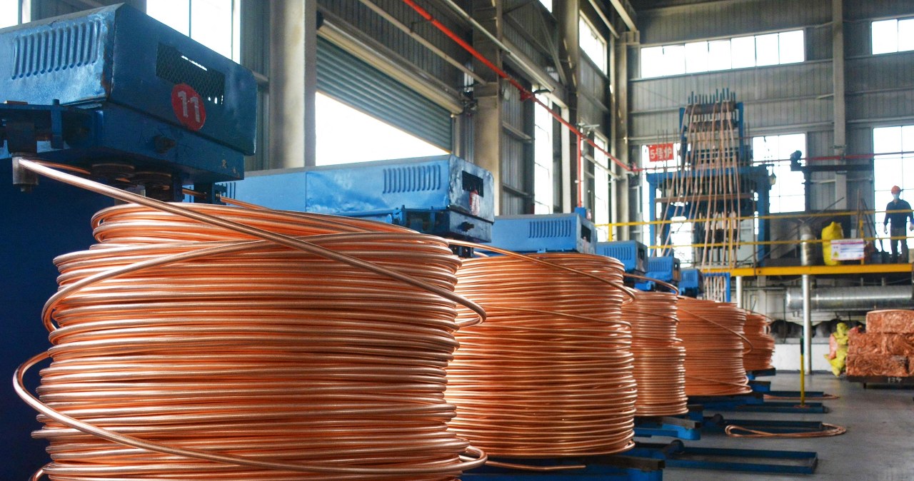 Chiny stawiają na strategiczny metal. Do 2027 r. ma powstać imperium