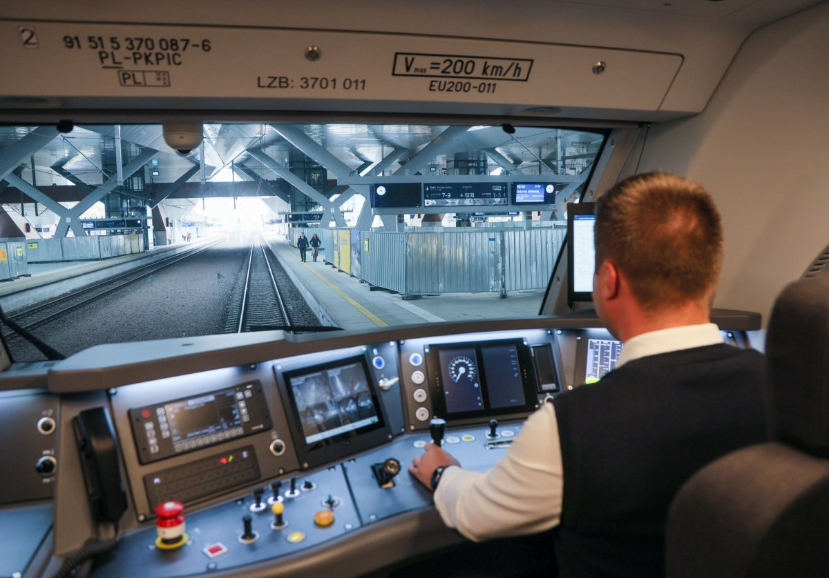 555 połączeń dziennie. Jest nowy rozkład jazdy PKP