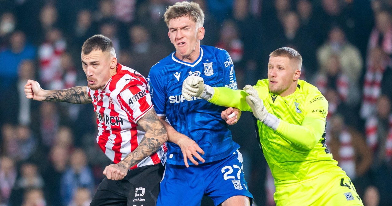 Ekstraklasa może stracić trenera. Chcą go na selekcjonera. Wyścig ruszył