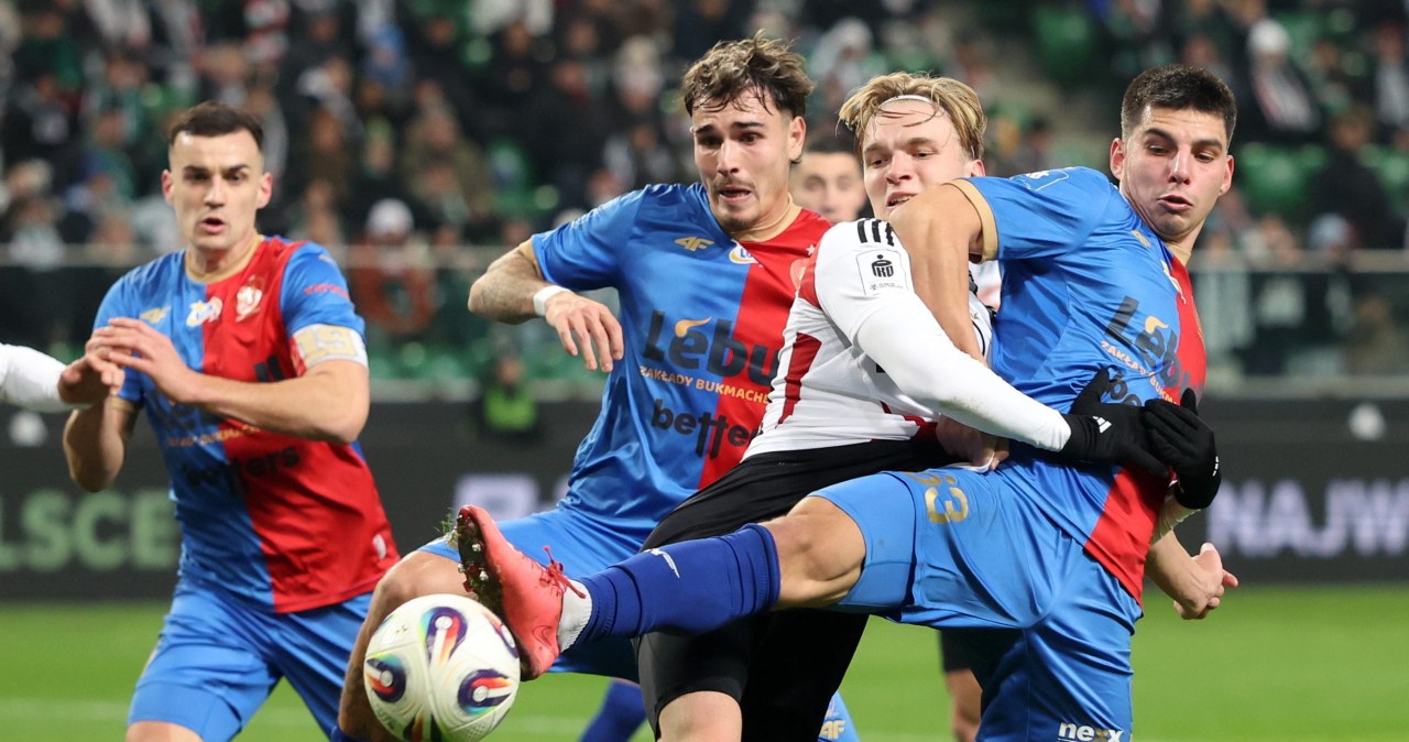 Legia prawie na samym dnie. Klęka już choćby przed ostatnią drużyną tabeli