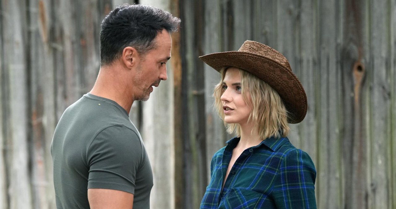 "Barwy szczęścia": Przyciąga go jak magnes. Wpadnie w jej sidła?