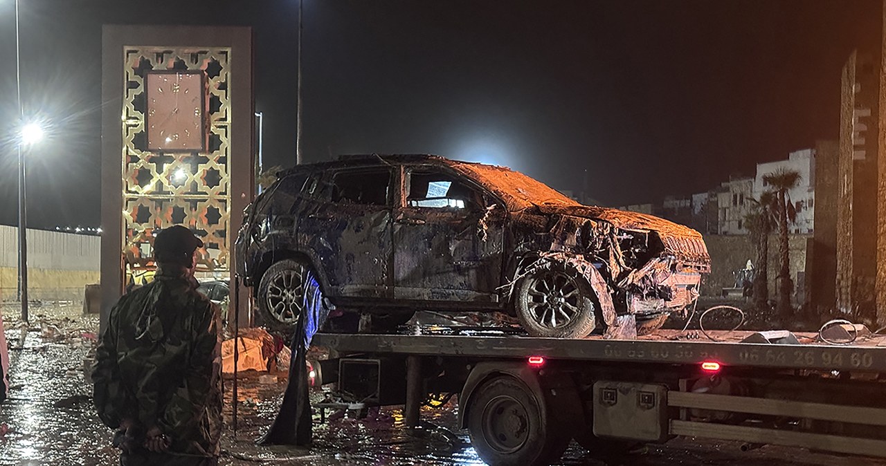 Powódź przyszła błyskawicznie. Zalało domy i auta, jest coraz więcej ofiar