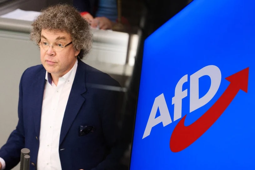 Miał wykonać skandaliczny gest. Niemiecki polityk w tarapatach. Są zarzuty