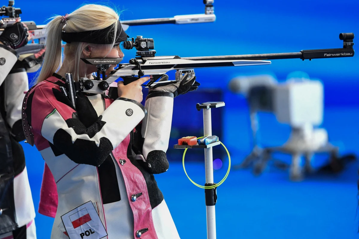 Jak wygląda droga do bycia profesjonalnym strzelcem? Czy trzeba zaczynać od dziecka, a może da się wejść do tego świata nieco później? O swojej sportowej ścieżce, wyzwaniach i codzienności opowiada olimpijka z Paryża, brązowa medalistka mistrzostw Europy z Wrocławia Aneta Stankiewicz, która w rozmowie z dziennikarzem sportowym RMF FM Cezarym Dziwiszkiem udowadnia, że marzenia można spełniać niezależnie od wieku.