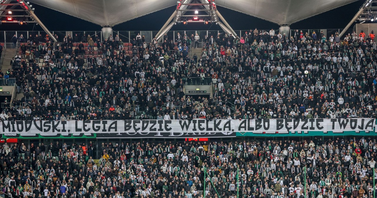 Tego w Ekstraklasie jeszcze nie było. Obrazki obiegły cały świat