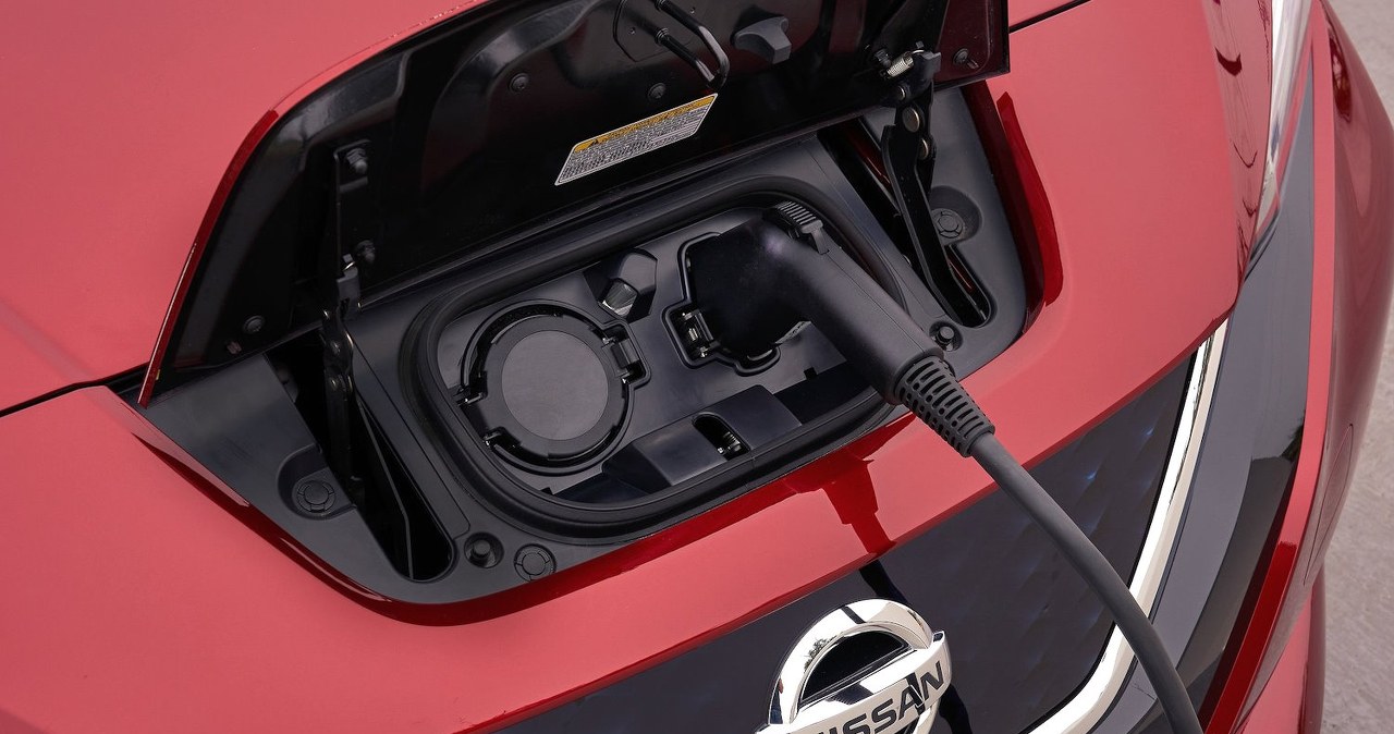 31,5 tys. zł za ładowarkę do używanego elektryka. Ceny zwalają z nóg