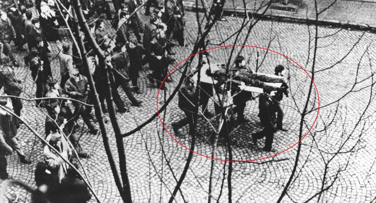 Grudzień '70 w Gdyni: Między cenzurą a prawdą o masakrze