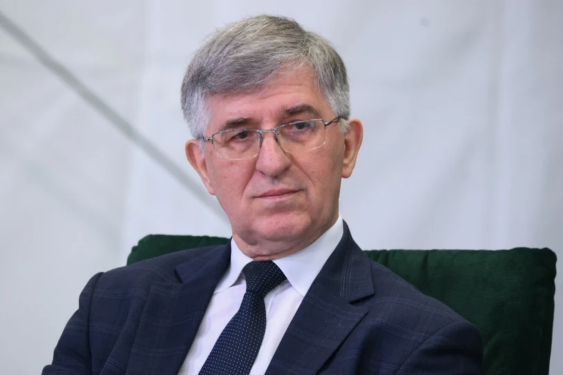 "Emerytury czerwcowe" przeliczone na nowo. Prezes ZUS wyjaśnia