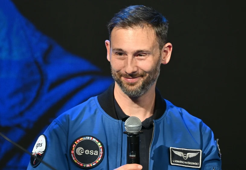 Kontrowersje wokół kosztów spotkań z polskim astronautą. Resort wyjaśnia