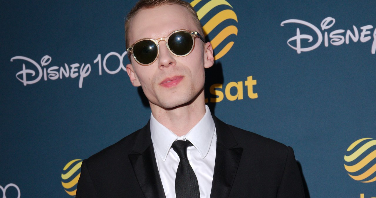 Wygrał show i rozkochał w sobie fanów. Teraz ruszy z Grechutą w Polskę