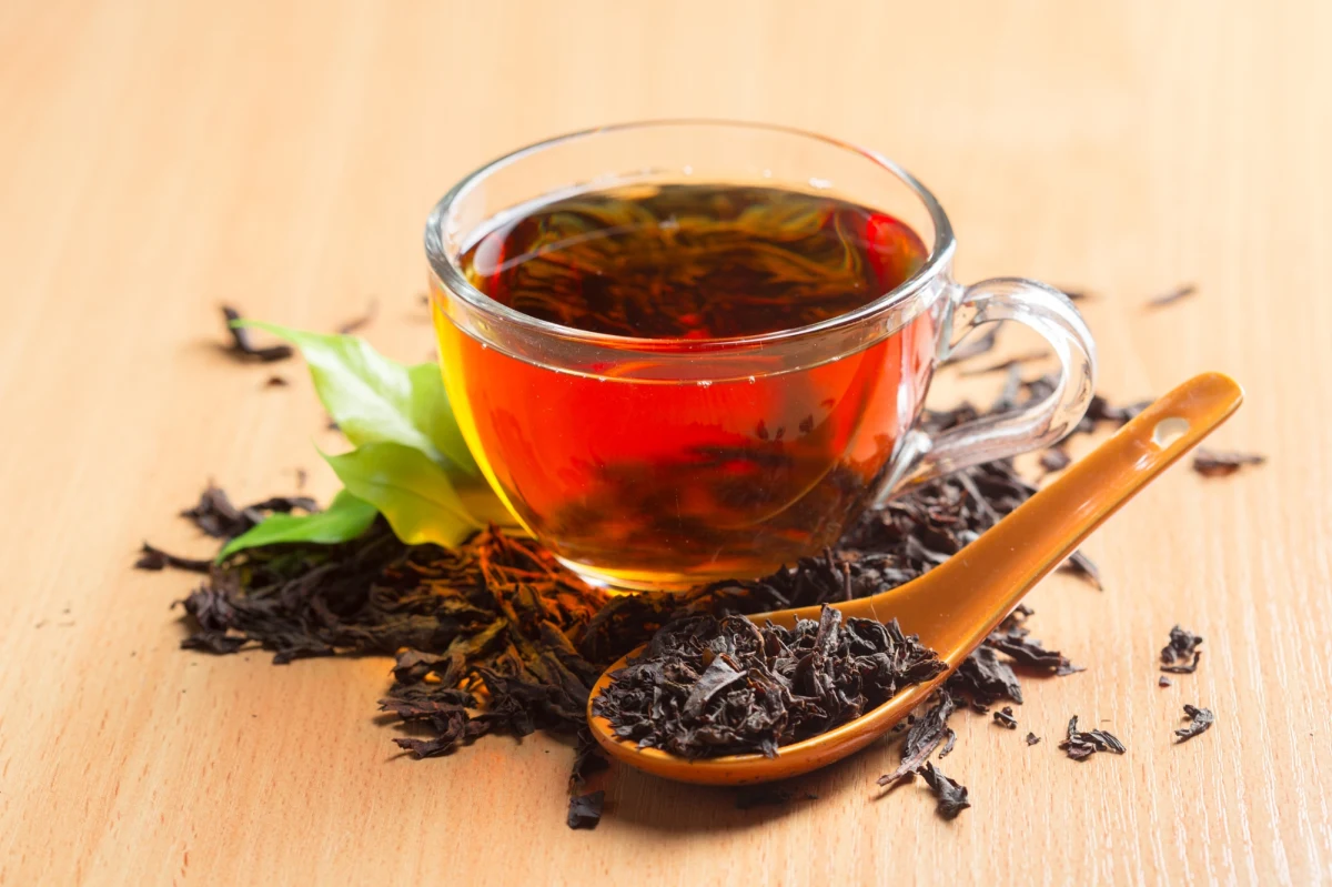 Główny Inspektorat Sanitarny wydał ostrzeżenie dotyczące czarnej herbaty liściastej marki Eternal Finest Op. W jednej z partii stwierdzono pozostałości pestycydu. Z tego powodu nie należy jej spożywać. 