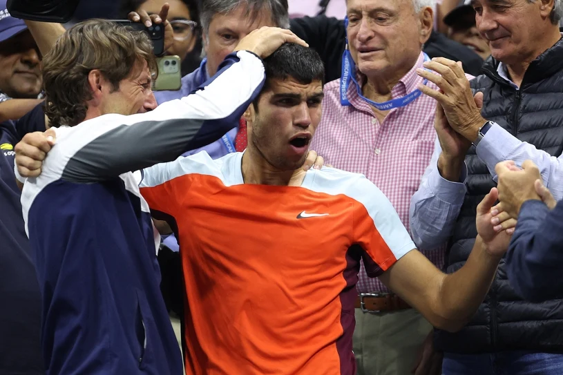 Zaskakujący anons Alcaraza. Po siedmiu latach. "Bardzo trudno mi pisać"