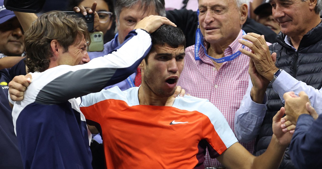 Zaskakujący anons Alcaraza. Po siedmiu latach. "Bardzo trudno mi pisać"