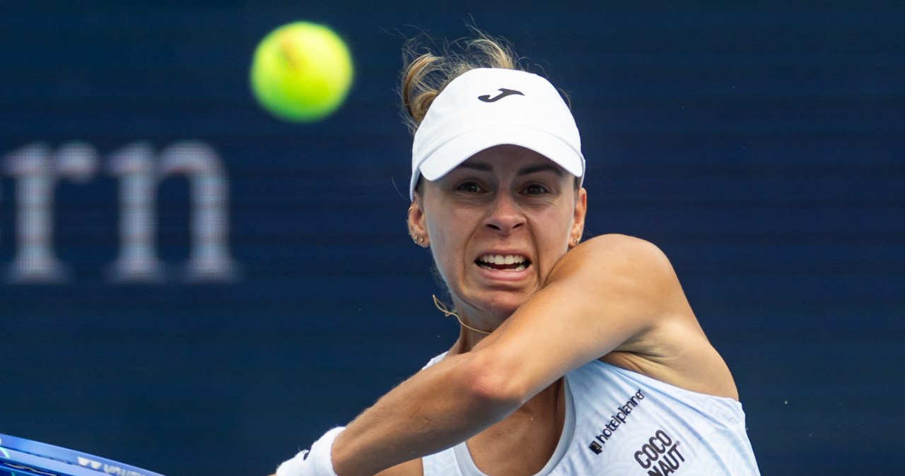 Zwycięstwo Linette, ale co się stało za chwilę. Polka na korcie, zwrot akcji