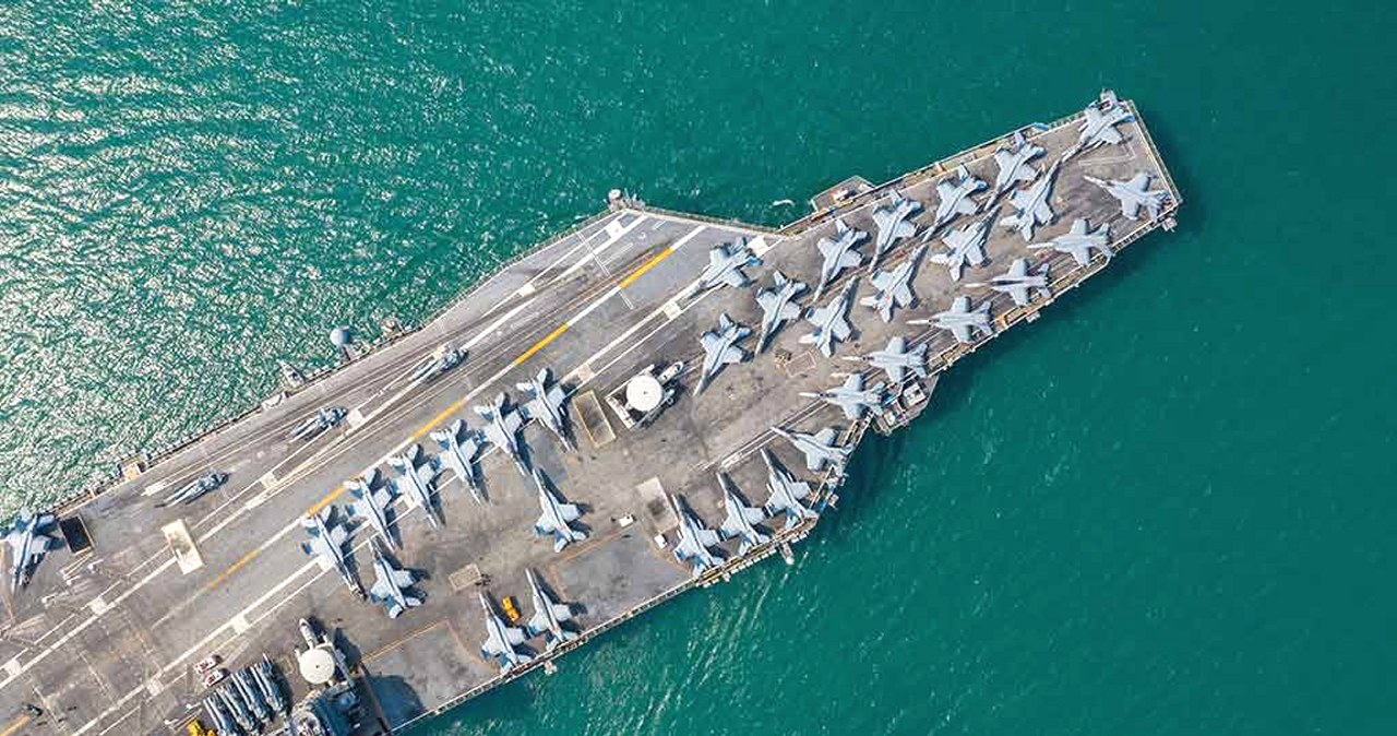 USA kończą budowę najpotężniejszego lotniskowa atomowego świata
