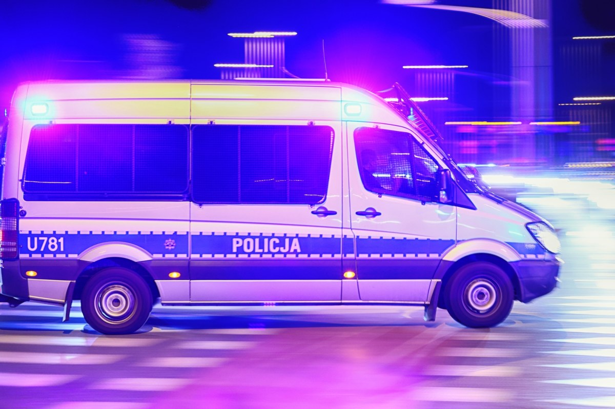 Dramatyczne okoliczności ucieczki ze szpitala psychiatrycznego. Dwóch funkcjonariuszy rannych