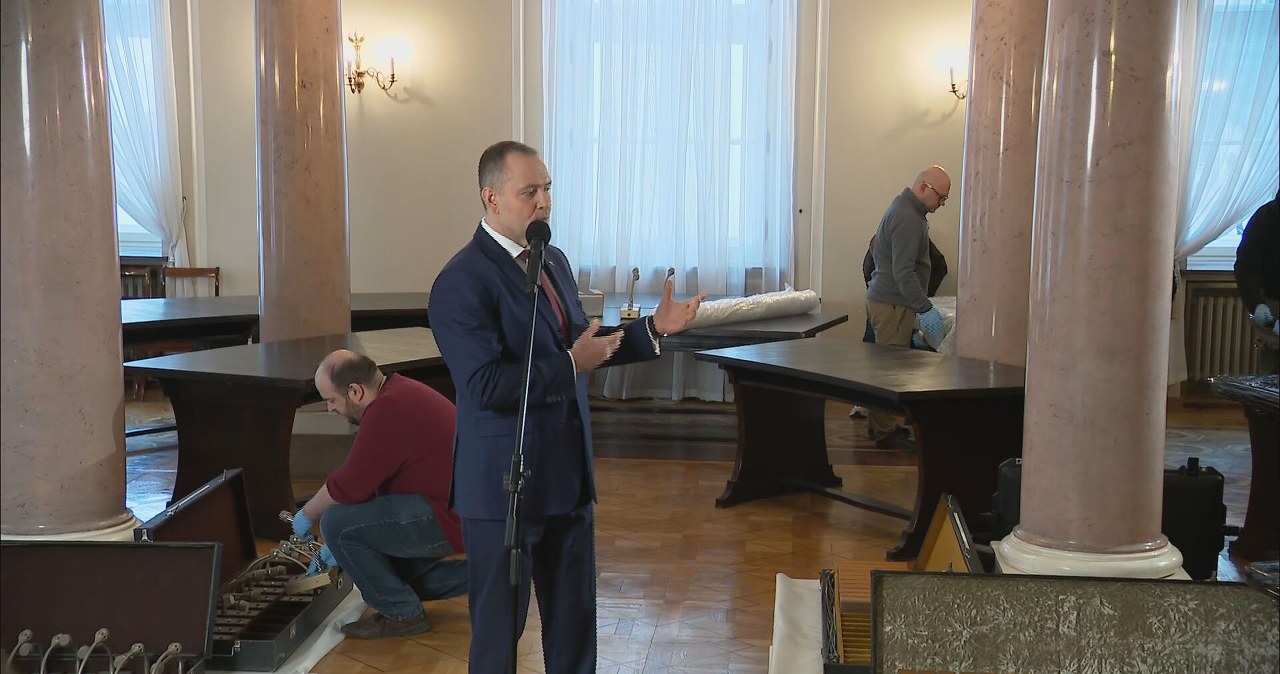 Okrągły Stół znika z Pałacu Prezydenckiego. Nawrocki podjął decyzję