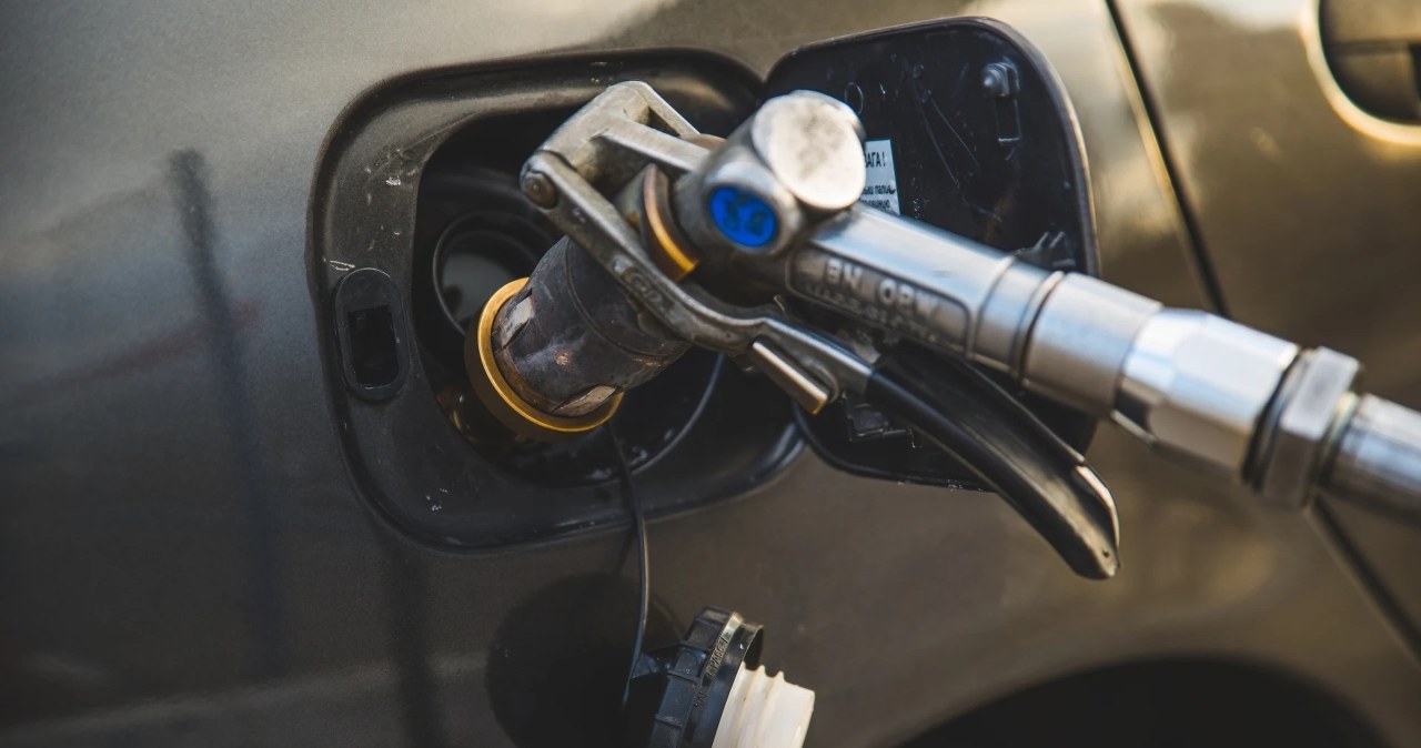 Od 18 grudnia zmiany na stacjach paliw. Kto ma LPG, ten żałuje