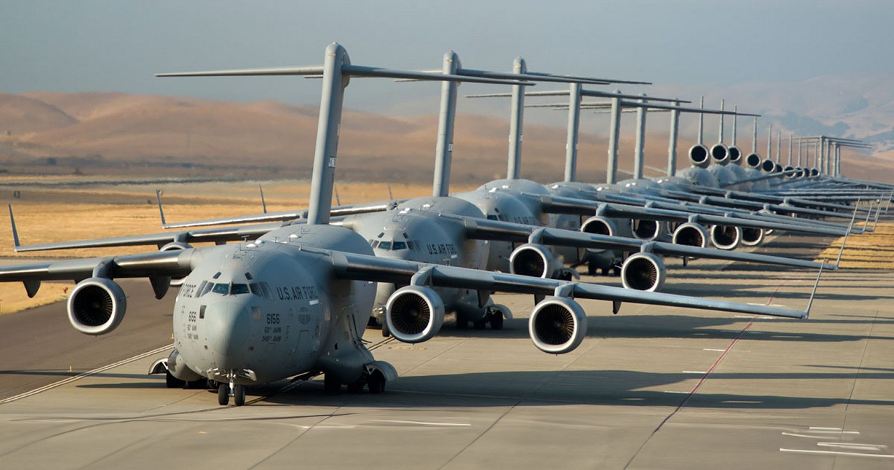 Z Polski startują samoloty pełne potężnej broni. Mocarstwa zachwycone