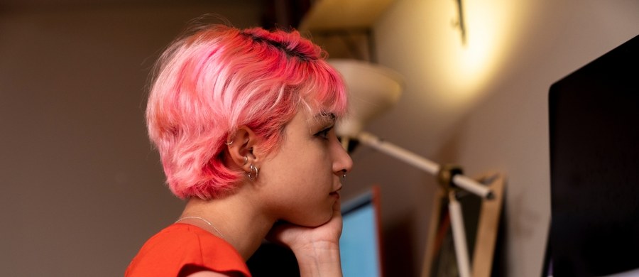 Przedstawiciele Gen Z mimo młodego wieku, zmagają się z chorobami cywilizacyjnymi. Jak wynika z raportu Medicover „Praca. Zdrowie. Ekonomia. Perspektywa 2025”, choć większość „Zetek” przyznaje, że dbanie o zdrowie jest dla nich bardzo ważne to jednak ponad połowa z nich nie odwiedza regularnie lekarza i nie wykonuje badań kontrolnych. 