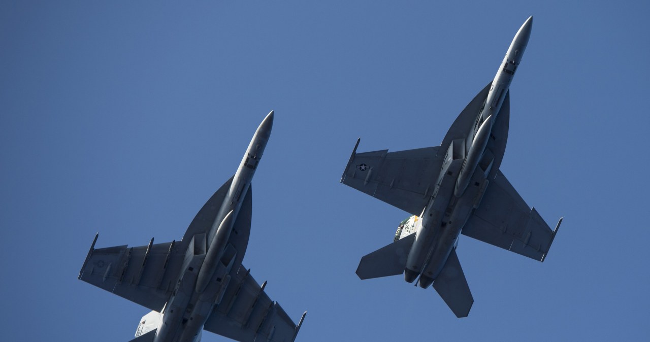 Ogromna flota amerykańskich samolotów pojawiła się nad Wenezuelą