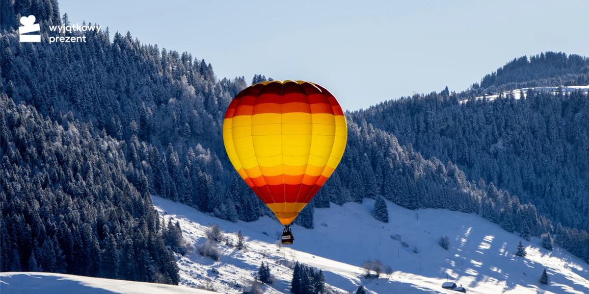 Polacy coraz uważniej podchodzą do wyboru prezentów. Najnowsze dane z badania zrealizowanego na zlecenie Wyjątkowego Prezentu pokazują wyraźny zwrot: odchodzimy od masowych, materialnych upominków, a rośnie znaczenie przeżyć i voucherów. Co jeszcze mówi o nas raport i jak zmienia się kultura obdarowywania? Sprawdzamy najważniejsze wnioski.