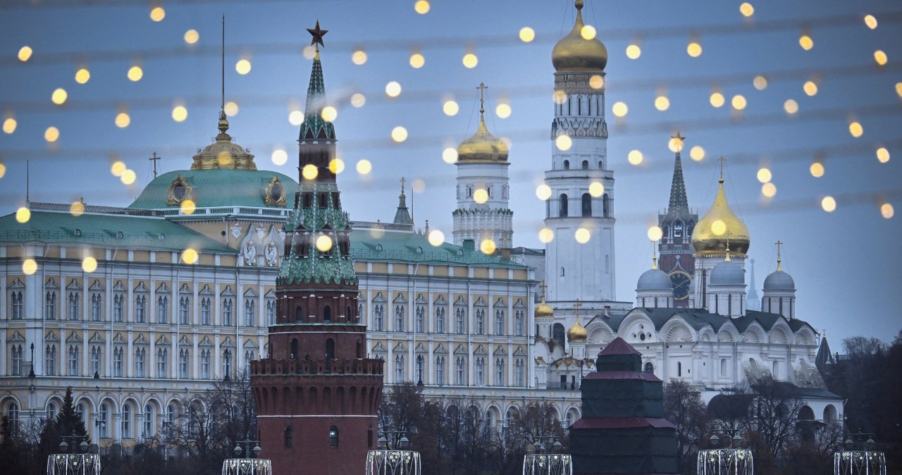 Skromny Nowy Rok w Rosji. Trzeba oszczędzać na kawiorze