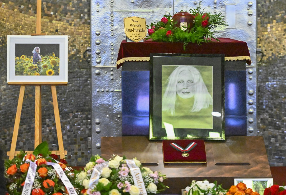 Ostatnia droga Magdy Umer. Artystkę pożegnała rodzina, przyjaciele, artyści