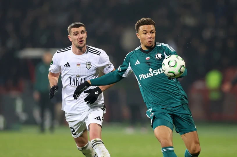 Ledwo co skarcił Legię, ma trafić do Polski. To rewelacja Ligi Konferencji