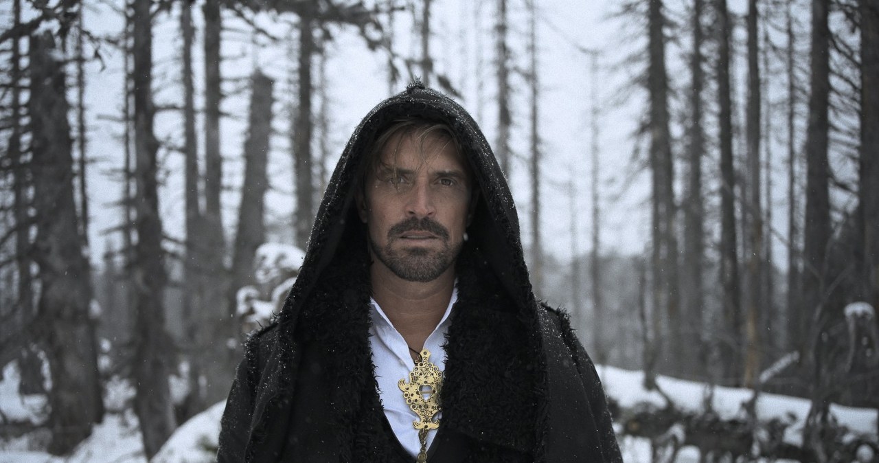 Karpiel-Bułecka przed świętami rusza w samotną podróż. "Zniknę w śniegu"