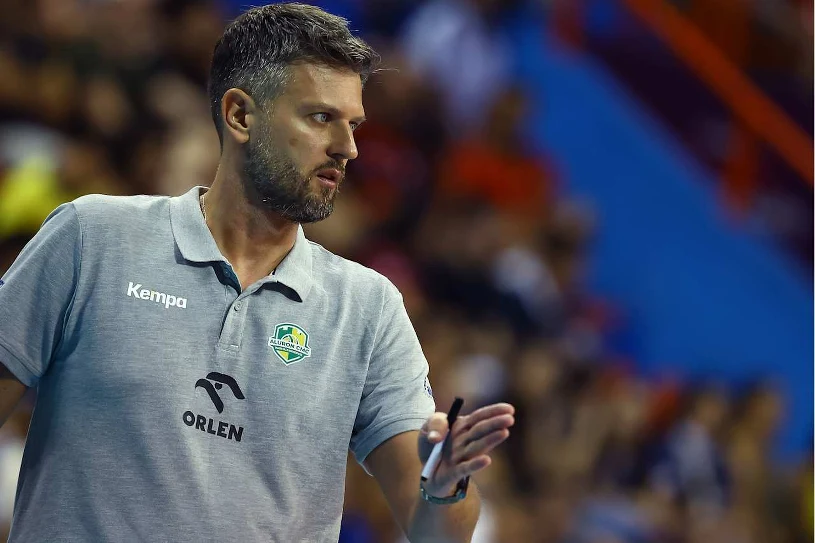 Polska ekipa na deskach, tuż po tym takie słowa Winiarskiego. Jasny przekaz