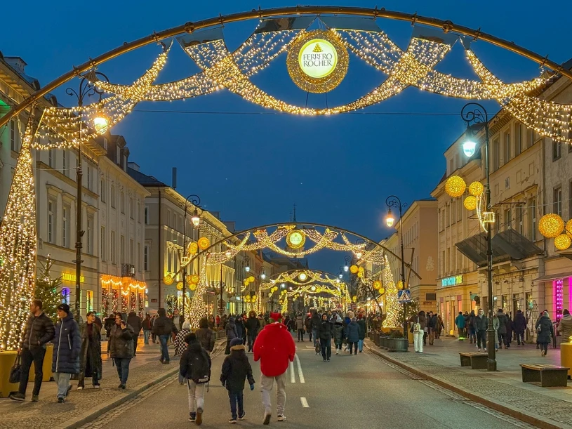 Lawina pochwał pod adresem Warszawy. "Nie próbuje już robić wrażenia"