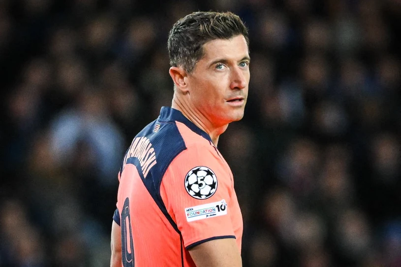 Huczy w Hiszpanii po meczu Barcelony. Tak potraktowano Lewandowskiego