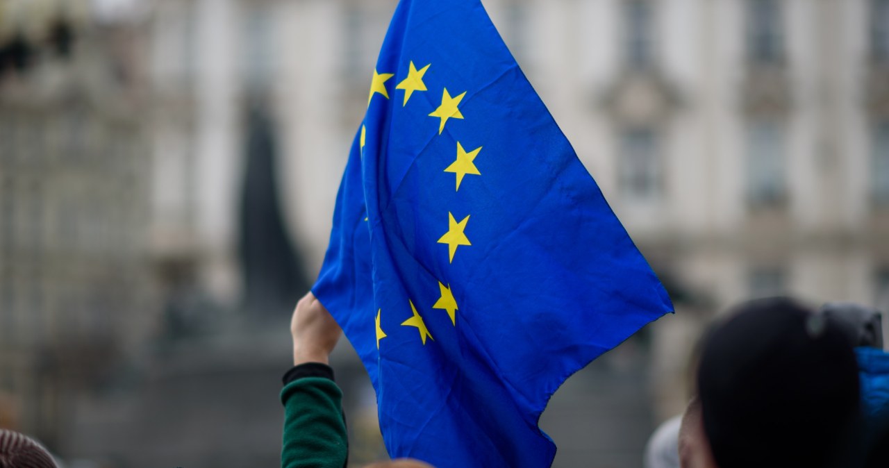 Polacy o wyjściu z Unii Europejskiej. Nowy sondaż nie pozostawia złudzeń