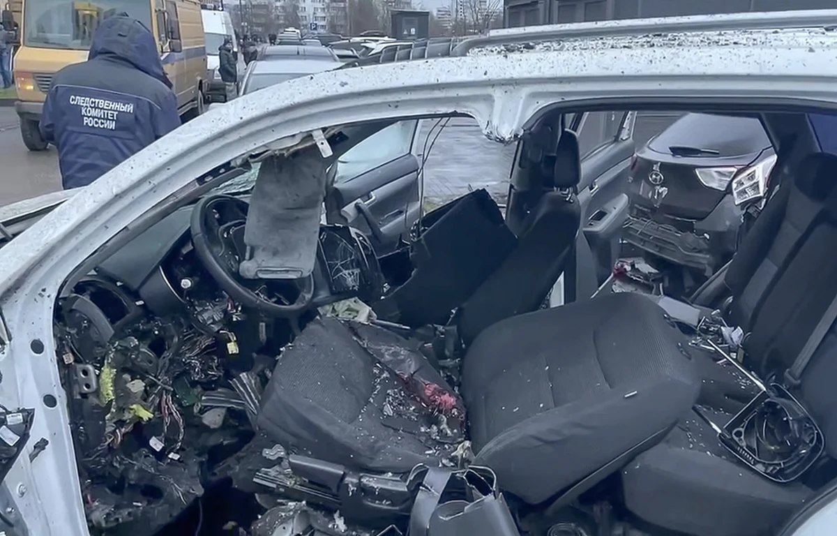 Rosyjski generał został zabity w poniedziałkowy poranek w zamachu bombowym w Moskwie - podał tamtejszy komitet śledczy, którego cytuje Reuters. Fanił Sarwarow zmarł w wyniku eksplozji samochodu, który prowadził.