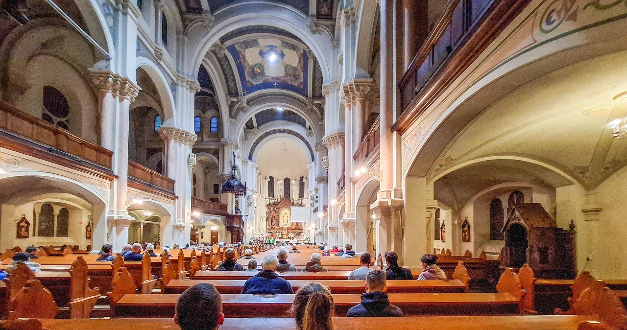 Sylwester inaczej niż zwykle. Tak Kościół zamyka stary rok