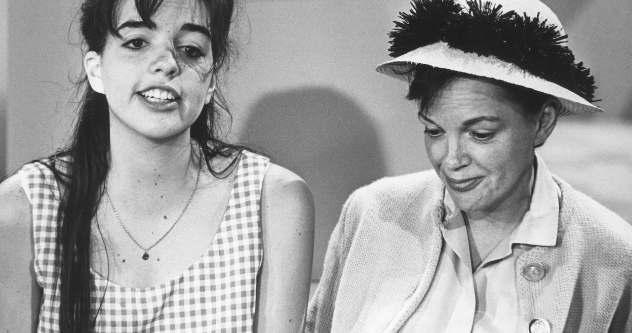 Od zawsze chciała dorównać matce. Teraz musi zmagać się ciężką chorobą