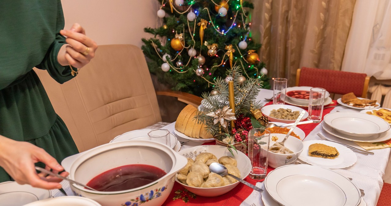 Unikaj tych tematów przy świątecznym stole. Mogą wywołać burzę