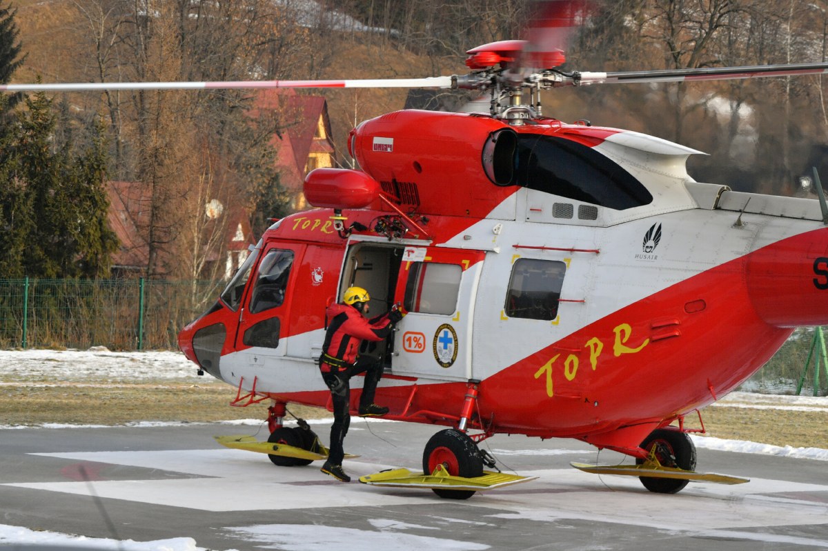 Świąteczna gotowość ratowników TOPR: W każdej chwili mogą ruszyć na pomoc