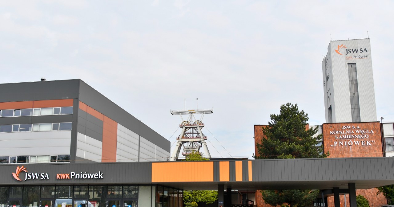 Akcja ratownicza w kopalni Pniówek. Stracono kontakt z górnikami Akcja ratownicza w kopalni Pniówek. Stracono kontakt z górnikami