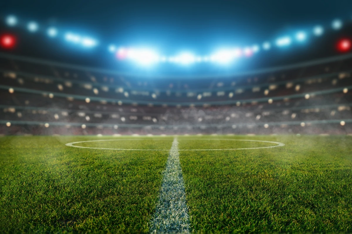 Domowy obiekt angielskiej drużyny Maidenhead United York Road przechodzi do historii. Na najstarszym obiekcie piłkarskim świata rozgrywano spotkania od 1871 roku, czyli od 154 lat. Teraz zespół dostanie nowy stadion.